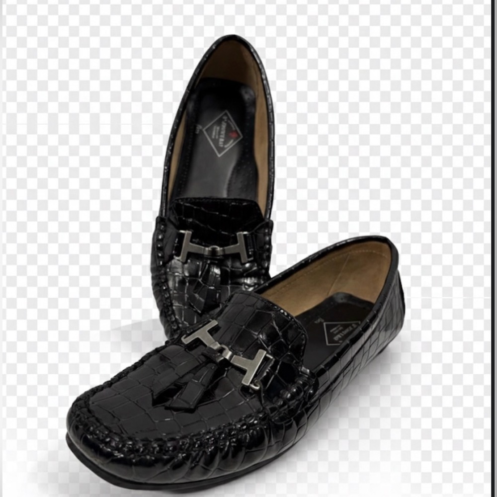 St. John's Bay Black Croc Embossed Flex Loafers - 8.5M